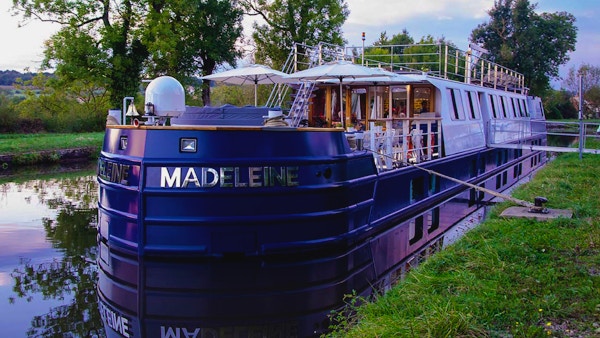 Kanalbåten MS Madeleine