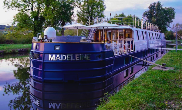 Kanalbåten MS Madeleine