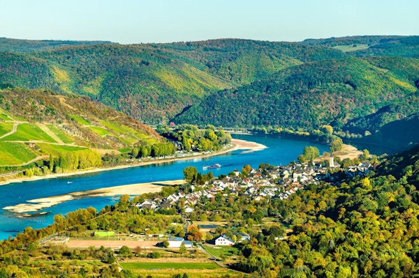 Den stora slingan av Rhinen vid Boppard i Tyskland