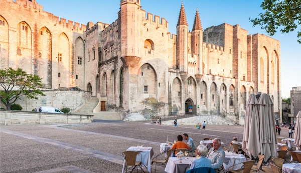 Påvenpalatset i Avignon som blev bostaden för påven 1309. Slottet upptar ett område på 2,6 tunnland. 5 september 2011 Avignon.