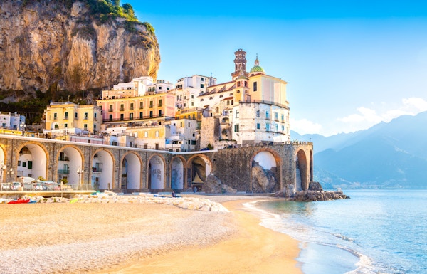 Gettyimages 1126056048 atrani amalfikusten italien