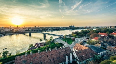 Stadsbilden från Novi Sad. Horisontell bild.