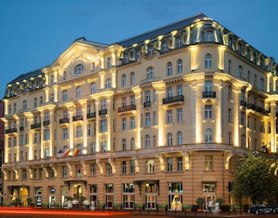 Polonia palace hotel fasada e15496303676481