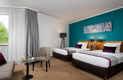 Hotel leonardo dusseldorf room 01