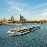 Sänd på floden i Köln. Foto.